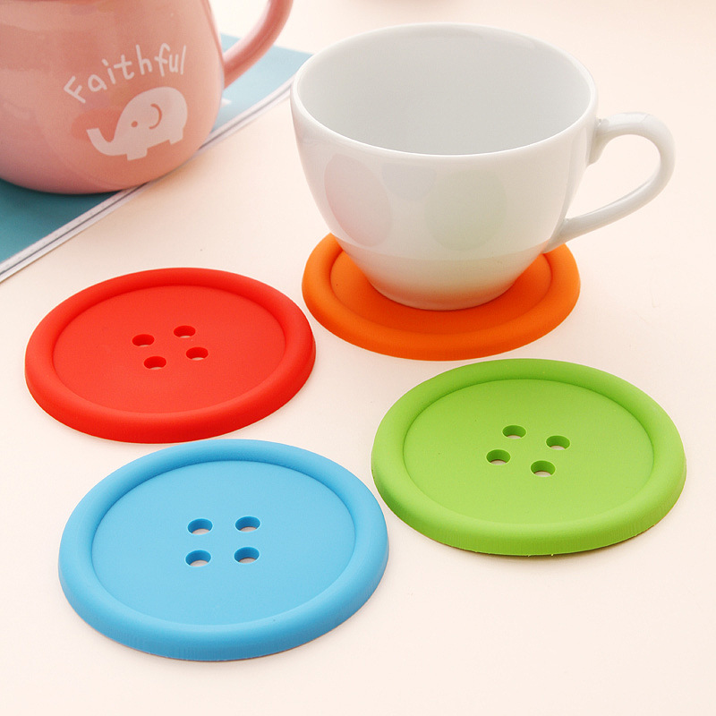 複数の色のシリコンカップマットかわいいカラフルなボタンカップ - Multiplication Table Mat のレビューと価格