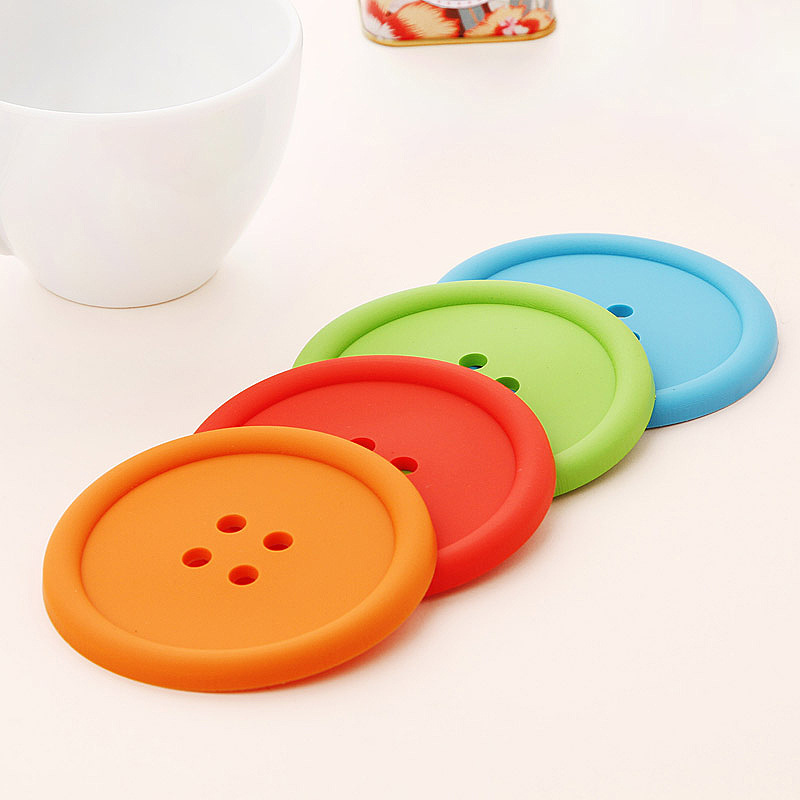 複数の色のシリコンカップマットかわいいカラフルなボタンカップ - Multiplication Table Mat のレビューと価格